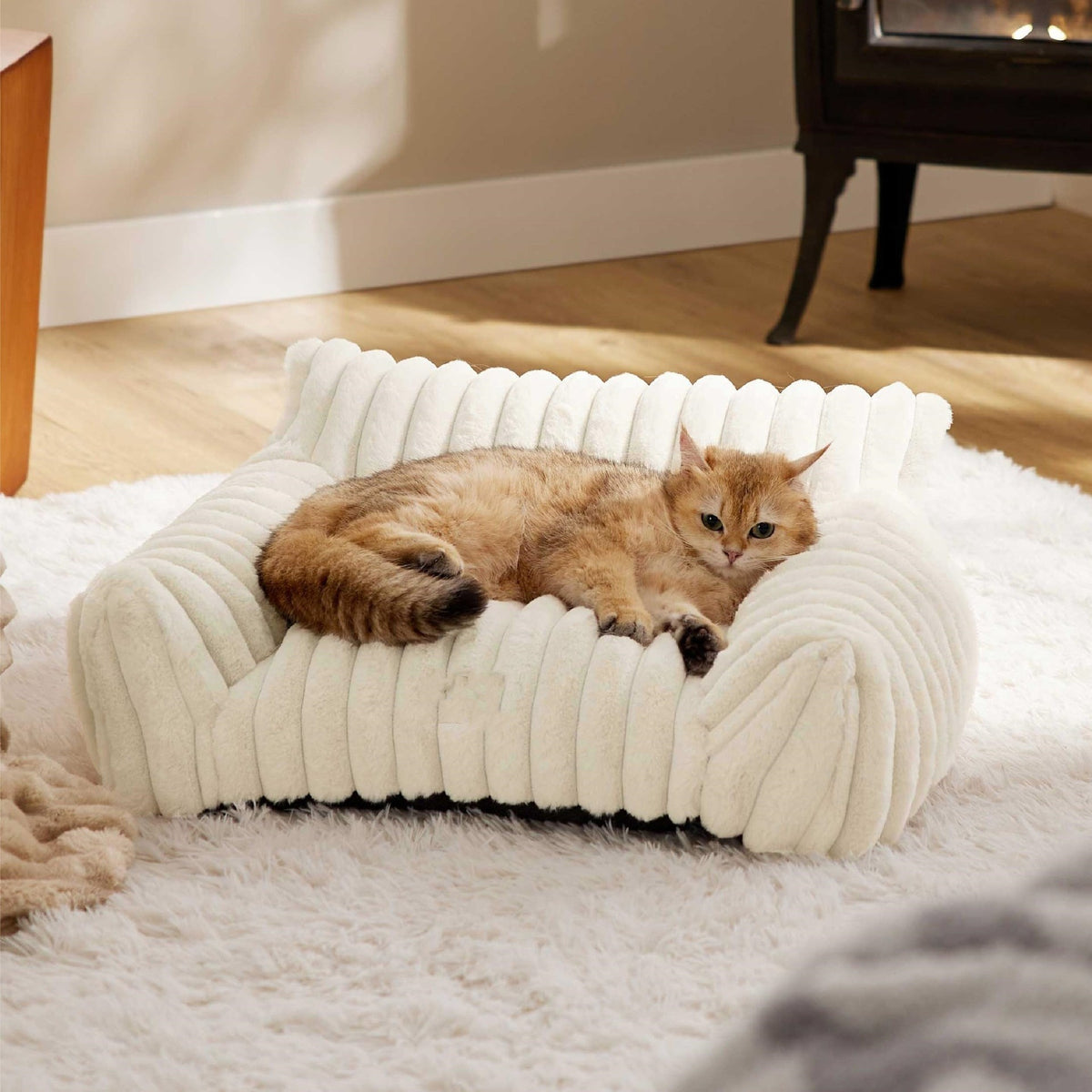 Four-Season Plush Pet Bed – view 3