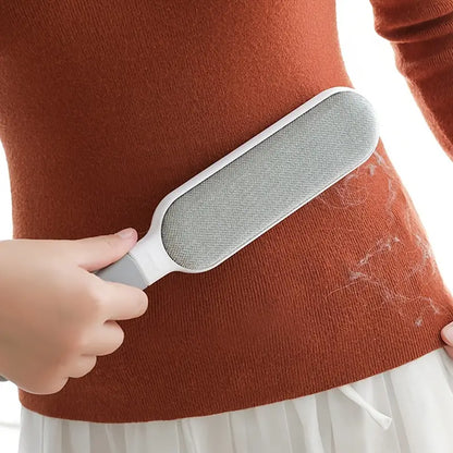 Multifunctional Pet Grooming Brush - Reusable Design