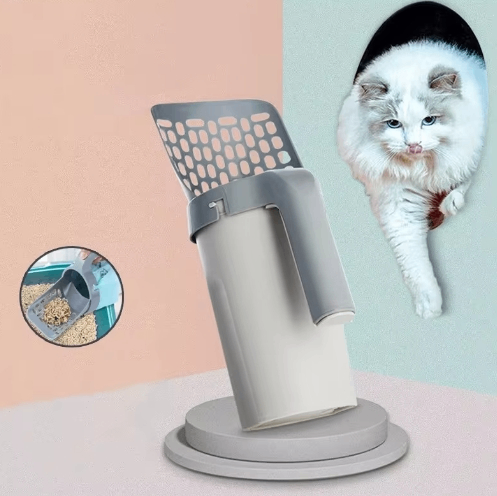 Cat litter scoop in use in a multi-cat household