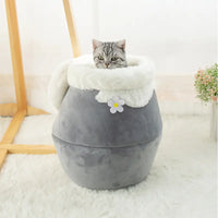 Thick Winter Cat House, Enclosed Cat Sleeping Bag